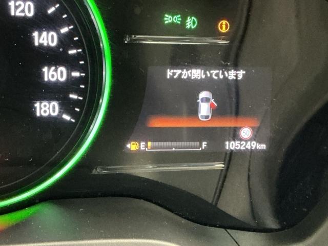 ヴェゼル ハイブリッドＸ・ホンダセンシング　ナビ　Ｒカメラ　ブルートゥース　フルセグ　地デジＴＶ　アクティブクルーズコントロール　リアカメラ　サイドカーテンエアバック　スマートキープッシュスタート　ＵＳＢポート　ＬＥＤヘッドライト　ＤＶＤ再生（31枚目）