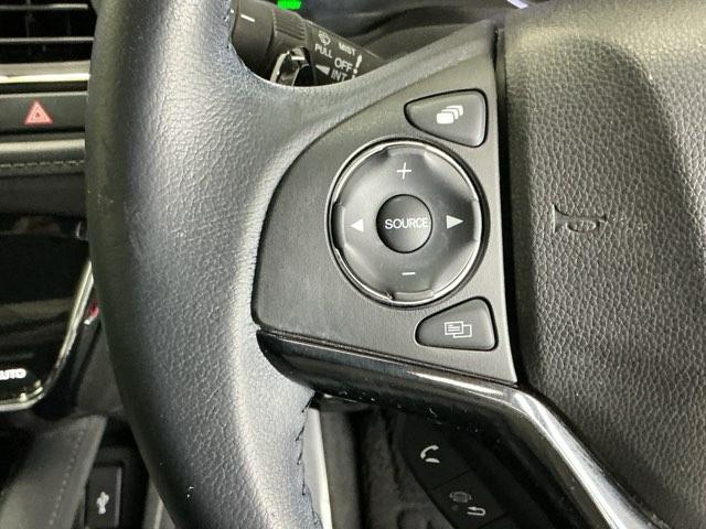 ヴェゼル ハイブリッドＸ・ホンダセンシング　ナビ　Ｒカメラ　ブルートゥース　フルセグ　地デジＴＶ　アクティブクルーズコントロール　リアカメラ　サイドカーテンエアバック　スマートキープッシュスタート　ＵＳＢポート　ＬＥＤヘッドライト　ＤＶＤ再生（46枚目）