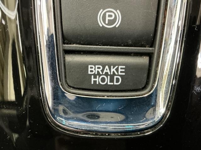 ヴェゼル ハイブリッドＸ・ホンダセンシング　ナビ　Ｒカメラ　ブルートゥース　フルセグ　地デジＴＶ　アクティブクルーズコントロール　リアカメラ　サイドカーテンエアバック　スマートキープッシュスタート　ＵＳＢポート　ＬＥＤヘッドライト　ＤＶＤ再生（52枚目）