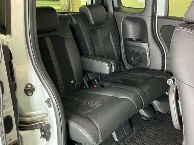 Ｎ－ＢＯＸ Ｌ・ターボ　ドラレコ　ナビ　Ｒカメラ　ブルートゥース　横滑防止　ＣＭＢＳ　スマキ－　リヤカメラ　カーテンエアバッグ　Ｉストップ　フロントベンチシート　ＵＳＢ　コーナーソナー　Ｓヒーター　ＥＴＣ車載器　ターボモデル（25枚目）