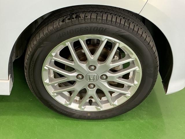 Ｎ－ＢＯＸ Ｌ・ターボ　ドラレコ　ナビ　Ｒカメラ　ブルートゥース　横滑防止　ＣＭＢＳ　スマキ－　リヤカメラ　カーテンエアバッグ　Ｉストップ　フロントベンチシート　ＵＳＢ　コーナーソナー　Ｓヒーター　ＥＴＣ車載器　ターボモデル（36枚目）