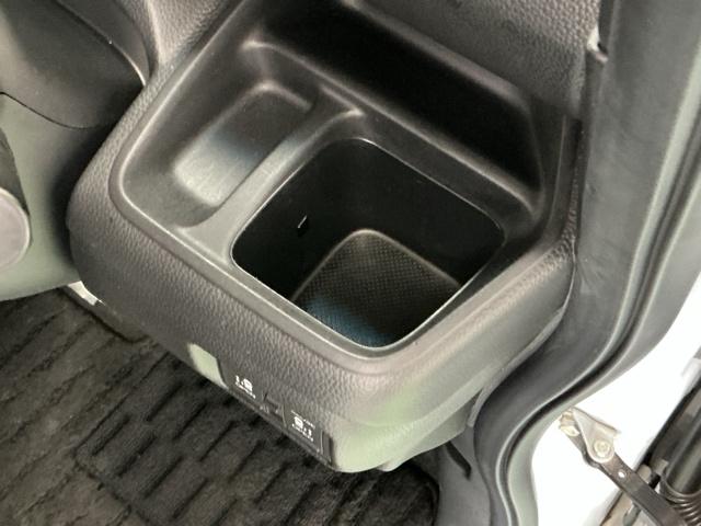 Ｎ－ＢＯＸ Ｌ・ターボ　ドラレコ　ナビ　Ｒカメラ　ブルートゥース　横滑防止　ＣＭＢＳ　スマキ－　リヤカメラ　カーテンエアバッグ　Ｉストップ　フロントベンチシート　ＵＳＢ　コーナーソナー　Ｓヒーター　ＥＴＣ車載器　ターボモデル（56枚目）