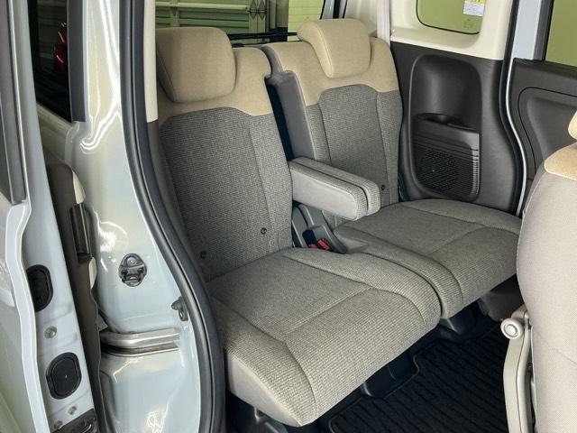 �t���b�g�ȏ��ƕG���⓪��X�y�[�X�ȂǏ\���ȍL��������܂�