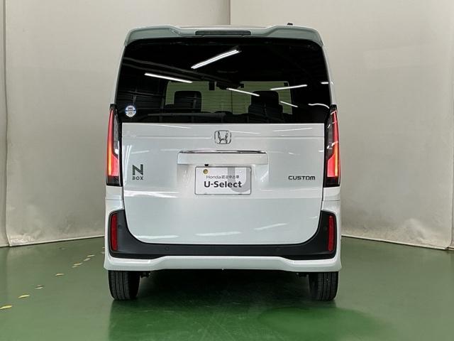 N-BOXカスタム ベースグレード ドラレコ ナビ Rカメラ ブルートゥース Pソナー レーダーブレーキサポート ETC装備 定期点検記録簿 地デジ対応 サイドエアバック Sヒータ スマートキー&プッシュスタート 横滑り防止 USB(9枚目)