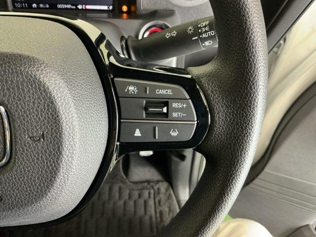 N-BOXカスタム ベースグレード ドラレコ ナビ Rカメラ ブルートゥース Pソナー レーダーブレーキサポート ETC装備 定期点検記録簿 地デジ対応 サイドエアバック Sヒータ スマートキー&プッシュスタート 横滑り防止 USB(61枚目)