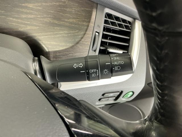 �I�[�g���C�g�R���g���[���̓��C�g�̂��Y�������Y���h�~�B�����Α��s�ɂ�鎖�̂𖢑R�ɖh���܂�