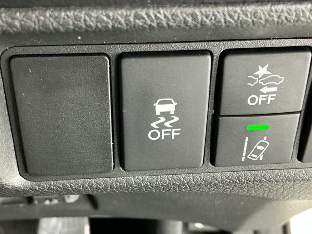 �u�r�`�i������}���j�͊���₷���H�ʁE�J�[�u�𑖂��Ă��鎞�ɋN���肪���ȉ�������R���s���[�^�[����ŗ}�����A�^�]�ɂ�Ƃ�������炵�܂�