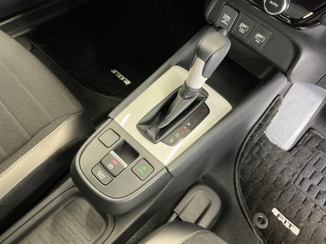 フィット ｅ：ＨＥＶクロスター　ナビ　Ｒカメラ　ブルートゥース　フルセグ　スマキー　ソナー　カーテンエアバック　セキュリティーアラーム　クルコン　ＥＴＣ装備　パワーウィンド　ＵＳＢ接続　ＬＥＤヘッドライト　ドラレコ付き　Ｂカメラ（19枚目）