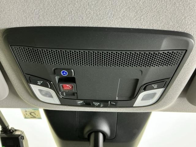 フィット ｅ：ＨＥＶクロスター　ナビ　Ｒカメラ　ブルートゥース　フルセグ　スマキー　ソナー　カーテンエアバック　セキュリティーアラーム　クルコン　ＥＴＣ装備　パワーウィンド　ＵＳＢ接続　ＬＥＤヘッドライト　ドラレコ付き　Ｂカメラ（60枚目）