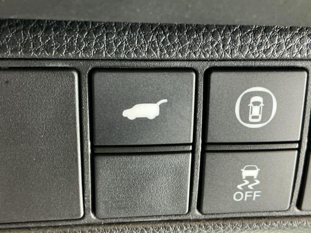 ヴェゼル ｅ：ＨＥＶＺ　ドラレコ　ナビ　Ｒカメラ　ブルートゥース　地上デジタル　ＵＳＢ入力　ハンズフリーテールゲート　シートＨ　サイドエアＢ　パークセンサー　リヤカメラ　点検記録簿　ＬＥＤヘットライト　ＥＳＣ　パワステ（32枚目）