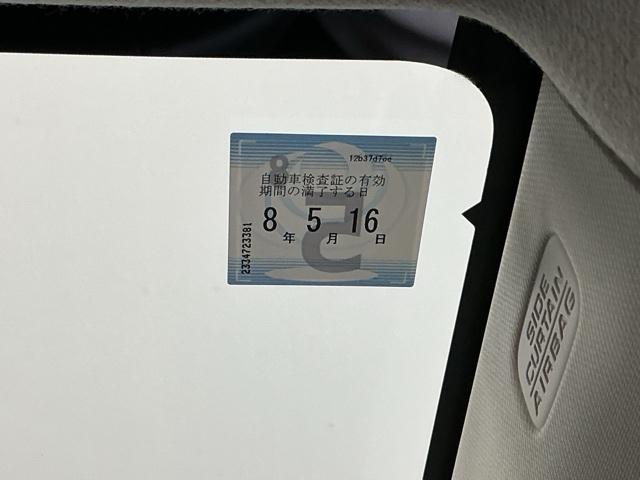 ヴェゼル ｅ：ＨＥＶＺ　ドラレコ　ナビ　Ｒカメラ　ブルートゥース　地上デジタル　ＵＳＢ入力　ハンズフリーテールゲート　シートＨ　サイドエアＢ　パークセンサー　リヤカメラ　点検記録簿　ＬＥＤヘットライト　ＥＳＣ　パワステ（39枚目）