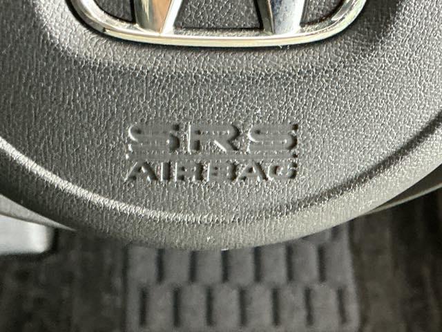 フィット e:HEVホーム ドラレコ ナビ Rカメラ ブルートゥース コーナーセンサ Bモニ ETC搭載 カーテンエアバッグ イモビライザー 記録簿付 ECON AUTOライト LEDヘッドランプ USB スマートキ エアバック(56枚目)