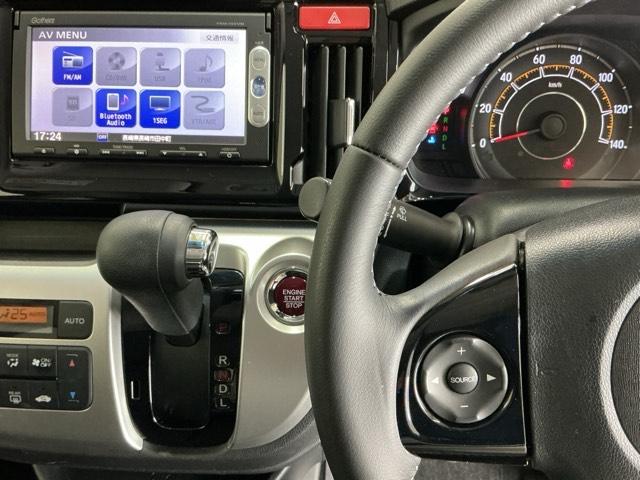 Ｎ－ＷＧＮ Ｇ・スタイリッシュパッケージ　ナビ　Ｒカメラ　ブルートゥース　ワンセグ　オートクルーズ　運転席助手席エアバック　盗難警報装置　横滑り防止機能　整備記録簿　リアカメラ　スマートキープッシュスタート　ベンチシート　オートエアコン（3枚目）