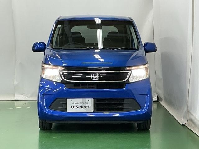 Ｎ－ＷＧＮ Ｇ・スタイリッシュパッケージ　ナビ　Ｒカメラ　ブルートゥース　ワンセグ　オートクルーズ　運転席助手席エアバック　盗難警報装置　横滑り防止機能　整備記録簿　リアカメラ　スマートキープッシュスタート　ベンチシート　オートエアコン（6枚目）