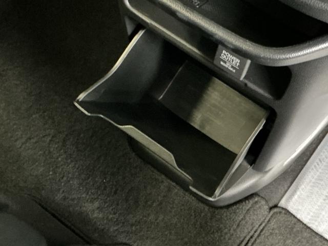 Ｎ－ＷＧＮ Ｇ・スタイリッシュパッケージ　ナビ　Ｒカメラ　ブルートゥース　ワンセグ　オートクルーズ　運転席助手席エアバック　盗難警報装置　横滑り防止機能　整備記録簿　リアカメラ　スマートキープッシュスタート　ベンチシート　オートエアコン（50枚目）