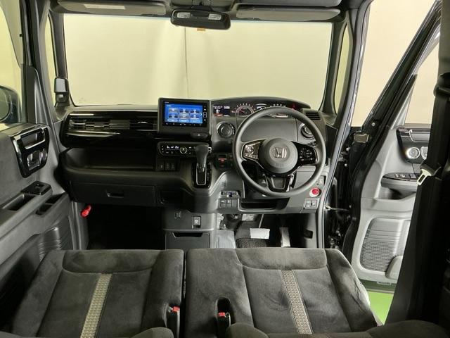 Ｎ－ＢＯＸカスタム Ｌ　ドラレコ　ナビ　Ｒカメラ　ブルートゥース　両席エアバック　左右電動スライドドア　Ｂモニタ　ブレーキサポート　セキュリティー　ＬＥＤランプ　キーレスエントリー　記録簿　ＳＲＳ　横滑り防止機能　スマートキ（2枚目）