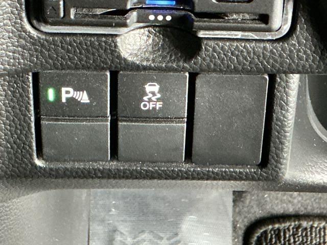 Ｎ－ＢＯＸカスタム Ｌ　ドラレコ　ナビ　Ｒカメラ　ブルートゥース　両席エアバック　左右電動スライドドア　Ｂモニタ　ブレーキサポート　セキュリティー　ＬＥＤランプ　キーレスエントリー　記録簿　ＳＲＳ　横滑り防止機能　スマートキ（30枚目）