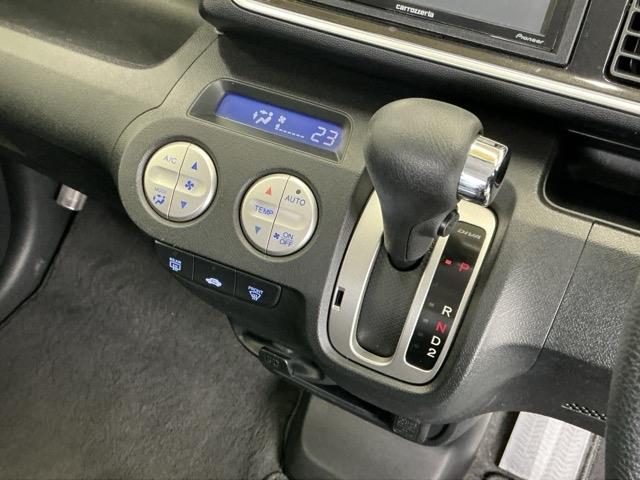 �V���v���ŃX�}�[�g�ȑ���̃V�t�g���o�[�ł�