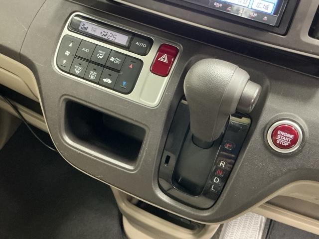 ���i�����犊�炩�ɉ������閳�i�K�ϑ��̂b�u�s�̓X�g�b�v���S�[�̑����X�̒������K�ł�