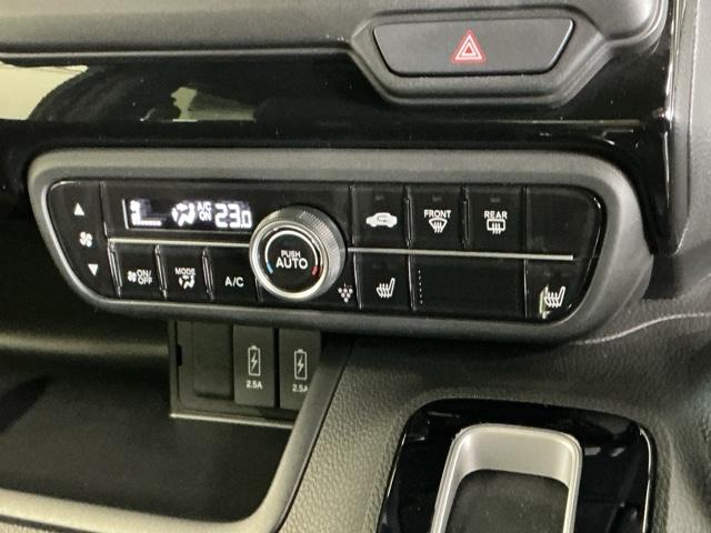 N-BOXカスタム Lターボ ナビ Rカメラ ブルートゥース フルセグ 両側電動D セキュリティアラーム 誤発信抑制 フルオートエアコン Sヒーター LEDランプ Bカメ アクティブクルーズコントロール サイドカーテンエアバック(14枚目)