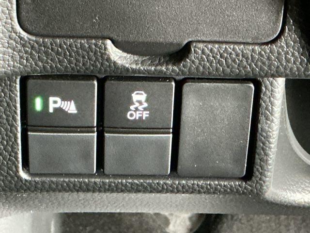 N-BOXカスタム Lターボ ナビ Rカメラ ブルートゥース フルセグ 両側電動D セキュリティアラーム 誤発信抑制 フルオートエアコン Sヒーター LEDランプ Bカメ アクティブクルーズコントロール サイドカーテンエアバック(26枚目)