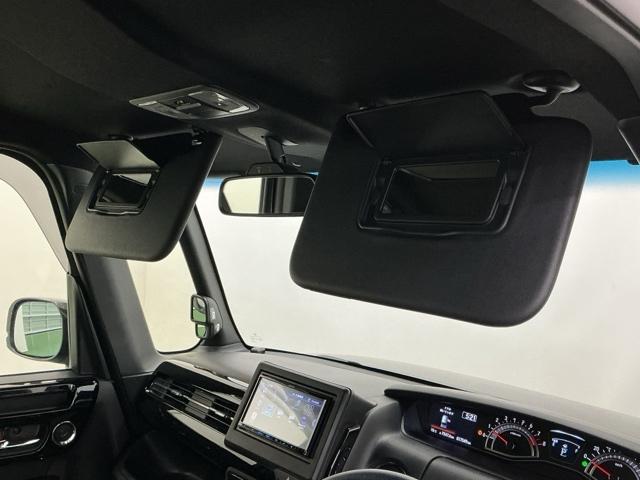 N-BOXカスタム Lターボ ナビ Rカメラ ブルートゥース フルセグ 両側電動D セキュリティアラーム 誤発信抑制 フルオートエアコン Sヒーター LEDランプ Bカメ アクティブクルーズコントロール サイドカーテンエアバック(57枚目)