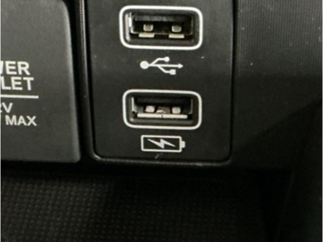 �Q�D�T�A���y�A�}���t�r�a�`���[�W���[���ځB�X�}�[�g�t�H���Ȃǂ̏[�d�ɂƂ��Ă��֗��ł�