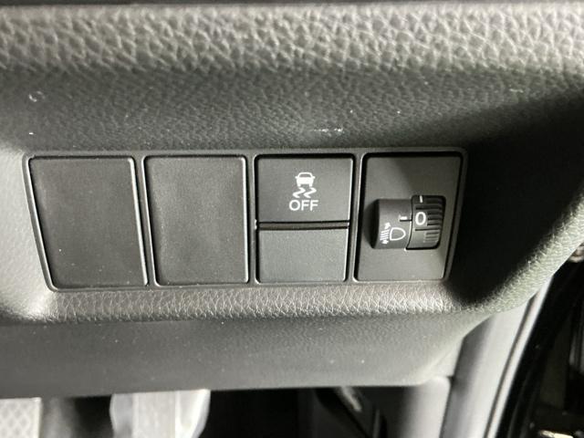 フィット ｅ：ＨＥＶクロスター　ドラレコ　Ｒカメラ　ＣＤ　ＥＴＣ　ワンセグ　インテリキー　キーフリー　ＬＥＤヘットライト　イモビライザー　サイドカーテンエアバック　Ｃソナー　クルコン　パワーウインドウ　エアコン　ＵＳＢ　記録簿（26枚目）