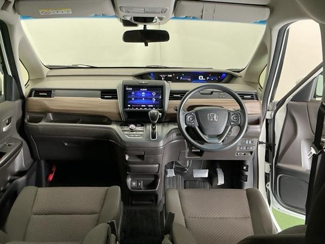 フリード Ｇ・ホンダセンシング　ナビ　Ｒカメラ　ブルートゥース　フルセグ　Ｗ電動ドア　キーフリ　スマートキーシステム　イモビ　ＵＳＢポート　カラーバックモニター　横滑防止装置　ＬＥＤランプ　整備点検記録簿　エアコン　クルコン　ＳＲＳ（2枚目）