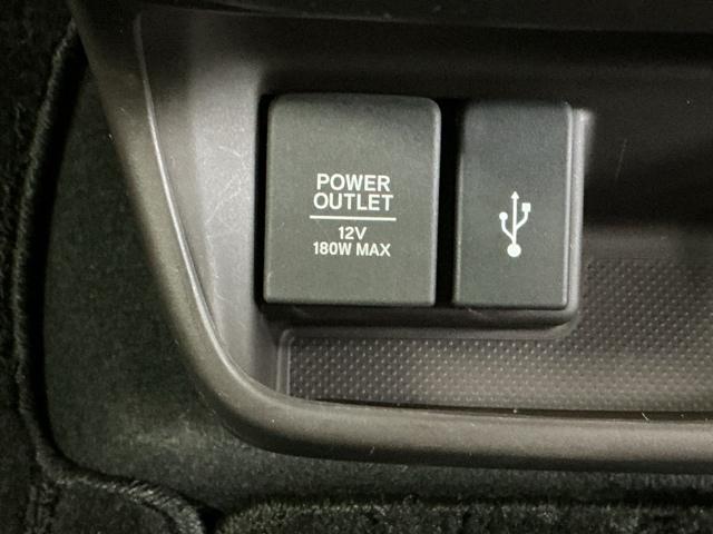 フリード Ｇ・ホンダセンシング　ナビ　Ｒカメラ　ブルートゥース　フルセグ　Ｗ電動ドア　キーフリ　スマートキーシステム　イモビ　ＵＳＢポート　カラーバックモニター　横滑防止装置　ＬＥＤランプ　整備点検記録簿　エアコン　クルコン　ＳＲＳ（56枚目）