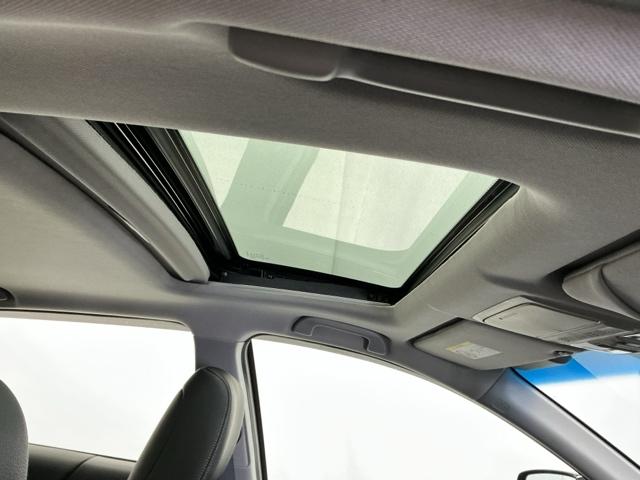 �d���Ŏ�y�ɊJ�ł��A�����ɊJ���������o�B���O���J�b�g�@�\�������A����ɒ��˓��������炰��X���[�N�h�K���X���̗p