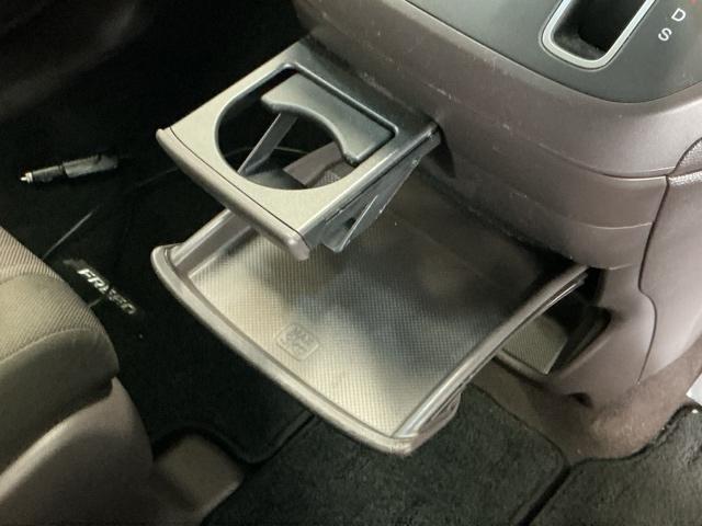 ���[�^�C�v�̃g���C�ƃJ�b�v�z���_�[�͕֗��Ɏg���܂�