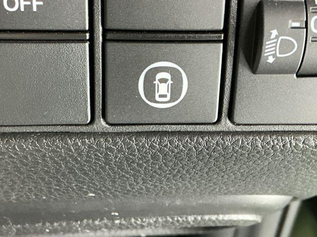 ヴェゼル ｅ：ＨＥＶＸ　ドラレコ　ナビ　Ｒカメラ　ブルートゥース　フルオートエアコン　ソナー　イモビ　エアバッグ　Ｂカメ　フルセグテレビ　記録簿　キーレスエントリー　カーテンエアバック　パワーウインドウ　アイドリング　ＶＳＡ（56枚目）