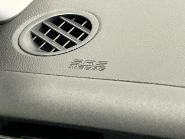 ヴェゼル ｅ：ＨＥＶＸ　ドラレコ　ナビ　Ｒカメラ　ブルートゥース　フルオートエアコン　ソナー　イモビ　エアバッグ　Ｂカメ　フルセグテレビ　記録簿　キーレスエントリー　カーテンエアバック　パワーウインドウ　アイドリング　ＶＳＡ（59枚目）