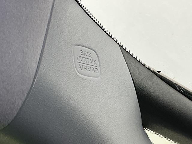 フィット ホーム　ドラレコ　ナビ　Ｒカメラ　ＣＤ　ＥＴＣ　カーテンエアバック　誤発進抑制機能　前後障害物センサー　ＶＳＡ　イモビライザー　スマ－トキ－　ＵＳＢ　オートライト　ＬＥＤヘッドライト　クルコン　ＡＢＳ　記録簿（57枚目）