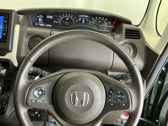 Ｎ－ＢＯＸ Ｌ・ターボ　ナビ　Ｒカメラ　ブルートゥース　フルセグ　地デジチューナー　コーナーソナー　衝突軽減システム　ベンチシート　リアカメラ　サイドカーテンエアバック　ＤＶＤ再生可　オートクルーズコントロール　ＬＥＤライト（24枚目）