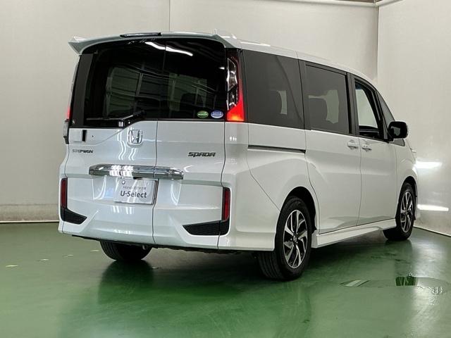 ステップワゴンスパーダ スパーダホンダセンシング　ドラレコ　ナビ　Ｒカメラ　ブルートゥース　両側自動ドア　キーフリー　ＬＥＤランプ　定期点検記録簿　ＥＴＣ装備　ＵＳＢ接続　ＤＶＤ再生可　セキュリティアラーム　オートクルーズ　パワーウィンドウ　ＡＢＳ（8枚目）