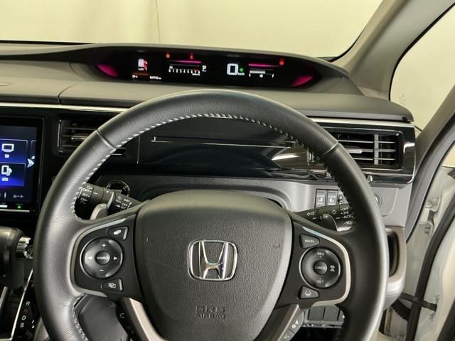 ステップワゴンスパーダ スパーダホンダセンシング　ドラレコ　ナビ　Ｒカメラ　ブルートゥース　両側自動ドア　キーフリー　ＬＥＤランプ　定期点検記録簿　ＥＴＣ装備　ＵＳＢ接続　ＤＶＤ再生可　セキュリティアラーム　オートクルーズ　パワーウィンドウ　ＡＢＳ（23枚目）
