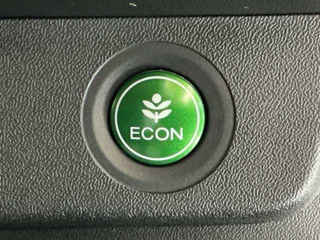 ステップワゴンスパーダ スパーダホンダセンシング　ドラレコ　ナビ　Ｒカメラ　ブルートゥース　両側自動ドア　キーフリー　ＬＥＤランプ　定期点検記録簿　ＥＴＣ装備　ＵＳＢ接続　ＤＶＤ再生可　セキュリティアラーム　オートクルーズ　パワーウィンドウ　ＡＢＳ（28枚目）