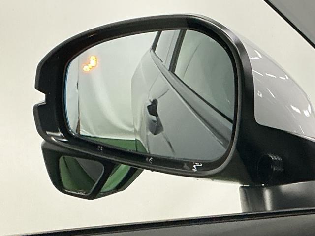 ヴェゼル ｅ：ＨＥＶＰＬａＹ　ドラレコ　ナビ　Ｒカメラ　ブルートゥース　フルセグテレビ　パノラミックルーフ　前後センサー　カーテンエアバック　イモビ　Ａライト　シ－トヒ－タ－　記録簿　衝突軽減装置　ＬＥＤヘッドランプ　ＵＳＢ（24枚目）