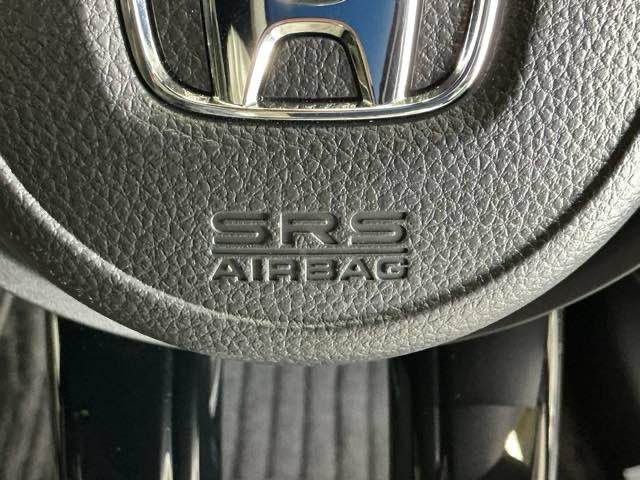 ヴェゼル ｅ：ＨＥＶＰＬａＹ　ドラレコ　ナビ　Ｒカメラ　ブルートゥース　フルセグテレビ　パノラミックルーフ　前後センサー　カーテンエアバック　イモビ　Ａライト　シ－トヒ－タ－　記録簿　衝突軽減装置　ＬＥＤヘッドランプ　ＵＳＢ（62枚目）