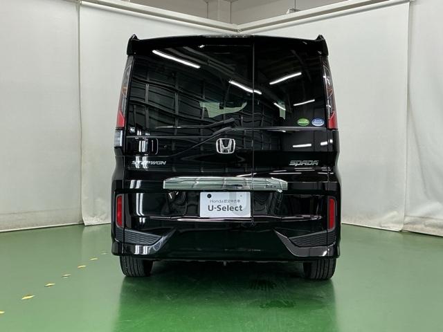 ���ꂪ�t�����₷�������K���X�ɂ̓������C�p�[���t���Ă��܂��B�t�����g�̃��C�p�[���n�m�̎��̓V�t�g���o�[�����o�[�X�ɓ����ƃ������C�p�[�������N���č쓮�A�N�����[�Ȏ��E���ۂĂ܂�