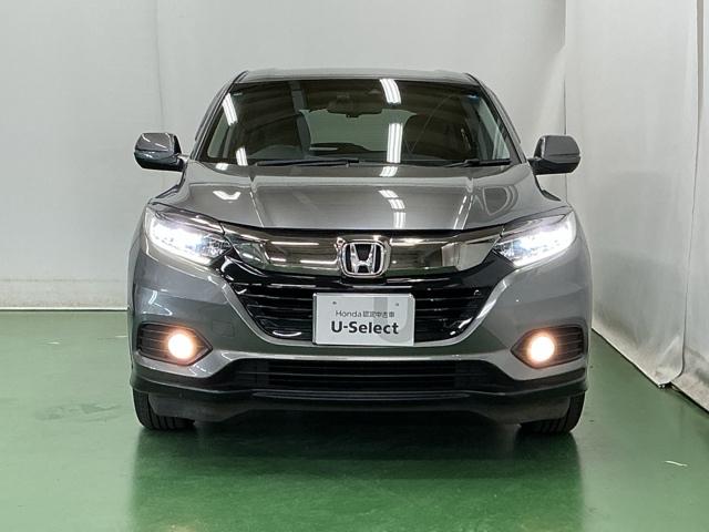 ヴェゼル Ｘ・ホンダセンシング　ドラレコ　Ｒカメラ　ワンセグＴＶ　ＣＤ　ＵＳＢポート　ＬＥＤヘッド　Ｗエアバッグ　リヤカメ　オートエアコン　パワステ　整備記録簿　アクティブクルーズコントロール　盗難防止　ＥＴＣ車載器　Ｄレコ　ＡＢＳ（6枚目）