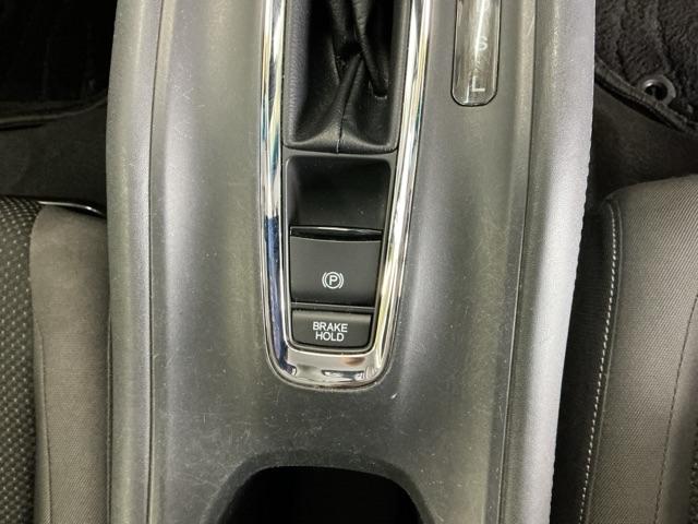 ヴェゼル Ｘ・ホンダセンシング　ドラレコ　Ｒカメラ　ワンセグＴＶ　ＣＤ　ＵＳＢポート　ＬＥＤヘッド　Ｗエアバッグ　リヤカメ　オートエアコン　パワステ　整備記録簿　アクティブクルーズコントロール　盗難防止　ＥＴＣ車載器　Ｄレコ　ＡＢＳ（20枚目）