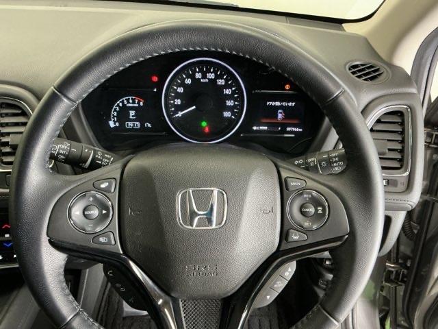 ヴェゼル Ｘ・ホンダセンシング　ドラレコ　Ｒカメラ　ワンセグＴＶ　ＣＤ　ＵＳＢポート　ＬＥＤヘッド　Ｗエアバッグ　リヤカメ　オートエアコン　パワステ　整備記録簿　アクティブクルーズコントロール　盗難防止　ＥＴＣ車載器　Ｄレコ　ＡＢＳ（21枚目）
