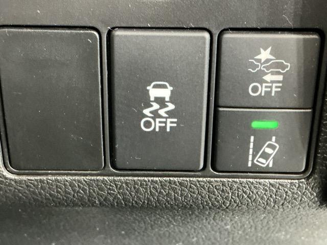 ヴェゼル Ｘ・ホンダセンシング　ドラレコ　Ｒカメラ　ワンセグＴＶ　ＣＤ　ＵＳＢポート　ＬＥＤヘッド　Ｗエアバッグ　リヤカメ　オートエアコン　パワステ　整備記録簿　アクティブクルーズコントロール　盗難防止　ＥＴＣ車載器　Ｄレコ　ＡＢＳ（25枚目）