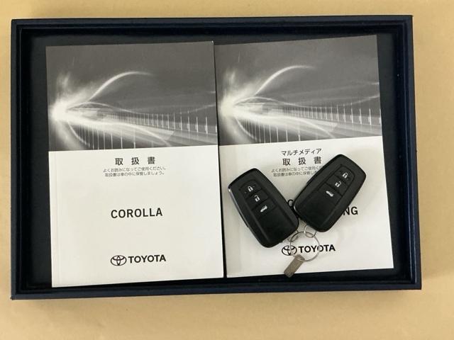 �������܂��B�X�}�[�g�L�[�̓o�b�O�Ȃǂɂ��܂����܂܃{�^������ŃG���W���̎n���E��~���ł��đ�ϕ֗��ł�