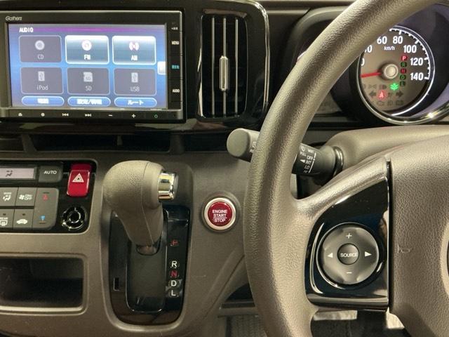 Ｎ－ＯＮＥ セレクト　ナビ　Ｒカメラ　ブルートゥース　ＣＤ　ＥＴＣ　サイドカーテンエアバック　キーレス　整備記録簿　Ｂモニ　ＵＳＢポート　盗難防止装置　Ｗエアバッグ　横滑り防止　パワーウインドウ　エアバッグ　エアコン（3枚目）