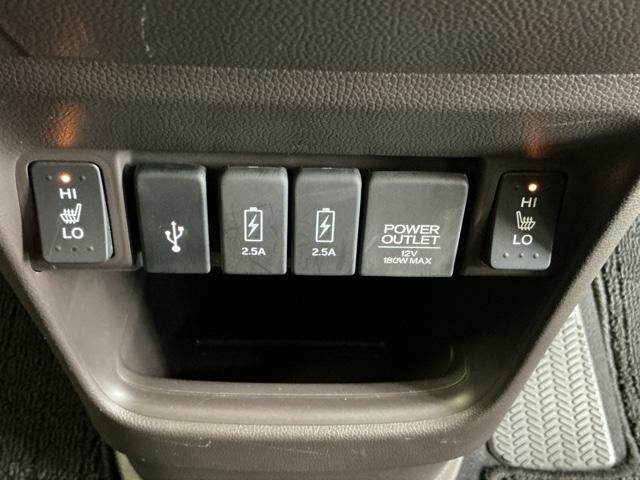 Ｎ－ＯＮＥ セレクト　ナビ　Ｒカメラ　ブルートゥース　ＣＤ　ＥＴＣ　サイドカーテンエアバック　キーレス　整備記録簿　Ｂモニ　ＵＳＢポート　盗難防止装置　Ｗエアバッグ　横滑り防止　パワーウインドウ　エアバッグ　エアコン（16枚目）