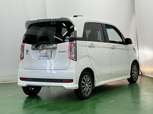 Ｎ－ＷＧＮカスタム Ｇ・Ｌパッケージ　ナビ　Ｒカメラ　フルセグ　ＣＤ　ＥＴＣ　助手席エアバッグ　運転席エアバッグ　ＤＶＤ再生可能　イモビライザー　キーフリーシステム　スマキ－　パワーウインドウ　地デジ　記録簿　ＡＢＳ　ＥＳＣ　ベンチシ－ト（8枚目）